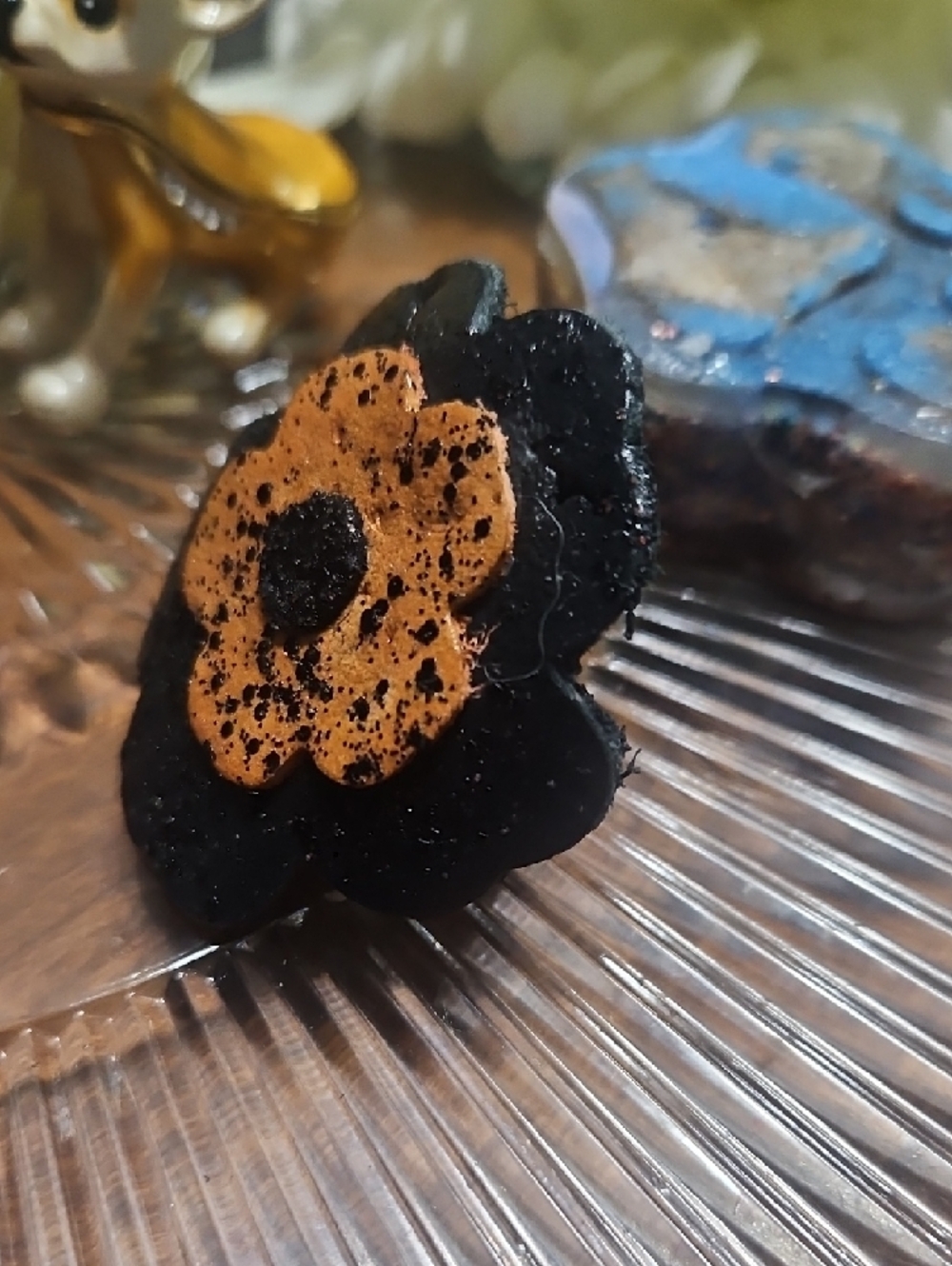 Hand Crafted Genuine Leather Flower Dog Collar Charm NEW - Picture 3 of 10